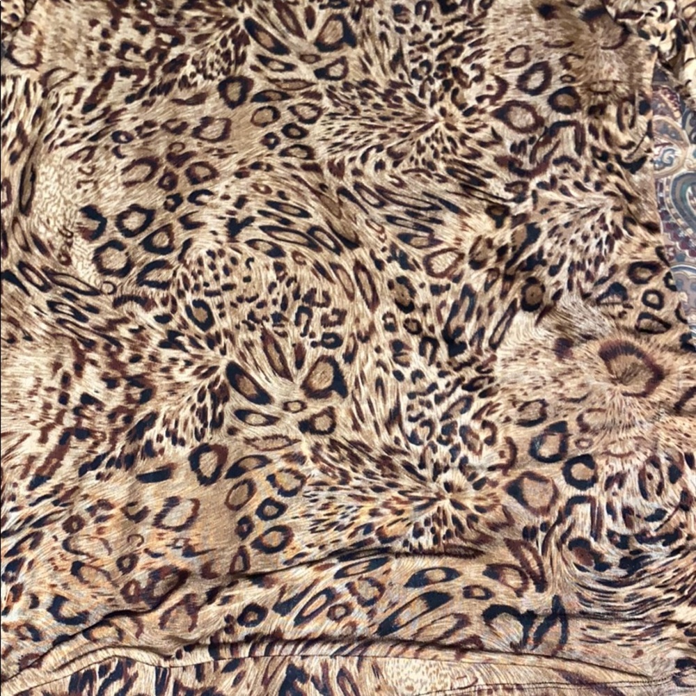 Shirt - Picture 2 of 6